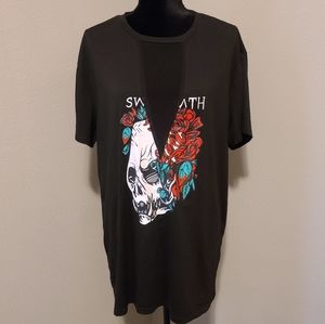 Shein Blk T With Skull and Roses Sz 2X Like New!!!